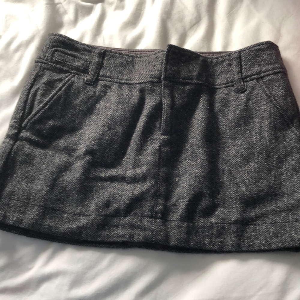 AE tweed skirt